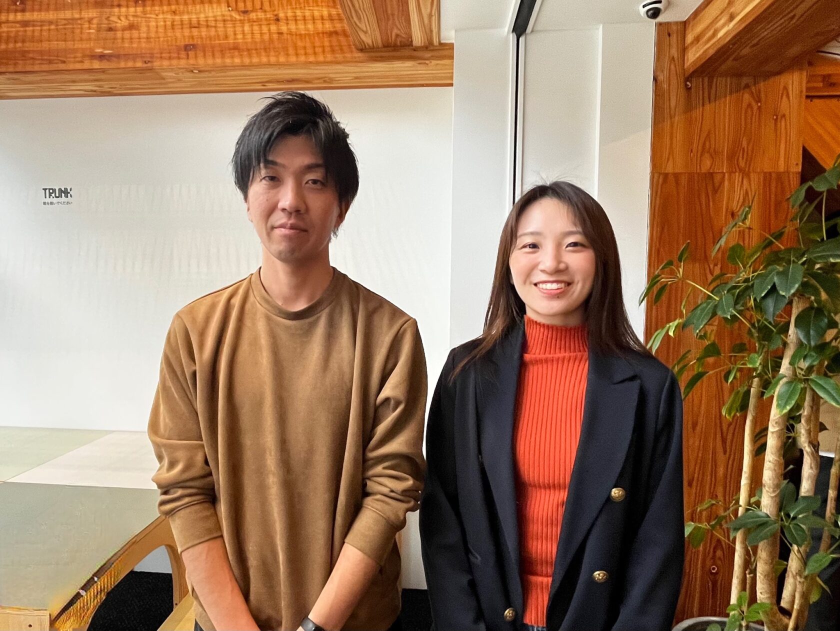 札幌シェアオフィスTREE BASEの個室オフィスを選んだ理由とは。
立地・セキュリティ・設備面から見た働きやすさや、ふるさと納税事業を支える現場の声を紹介します。